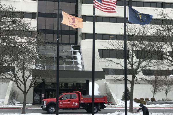 Tips for Keeping Your Commercial Landscape Beautiful All Winter